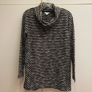 J. Jill drape-neck top size S